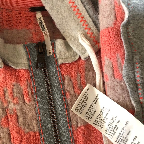 Free People Alpaca My Bags Hoodie Sz M - Picture 12 of 14